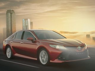 Toyota - Camry